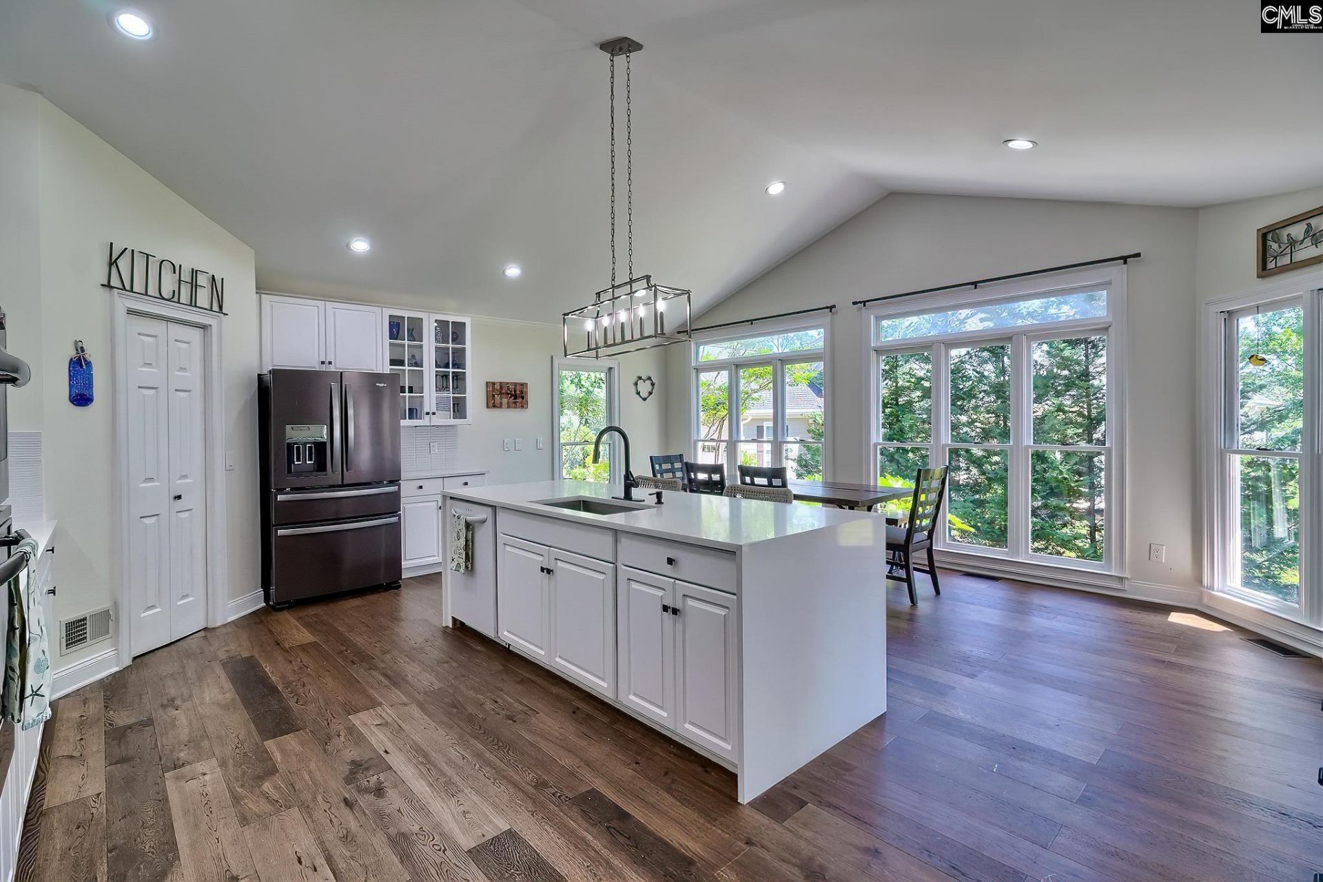 1168 Peninsula Drive  Photo 9