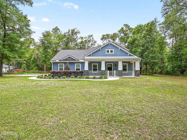 552 ARTHUR MOORE Drive, Green Cove Springs, FL 32043