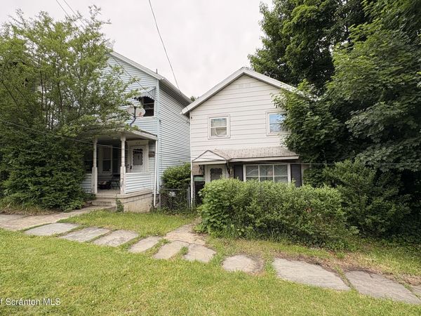 418-420 Emmett Street , Scranton, PA 18505