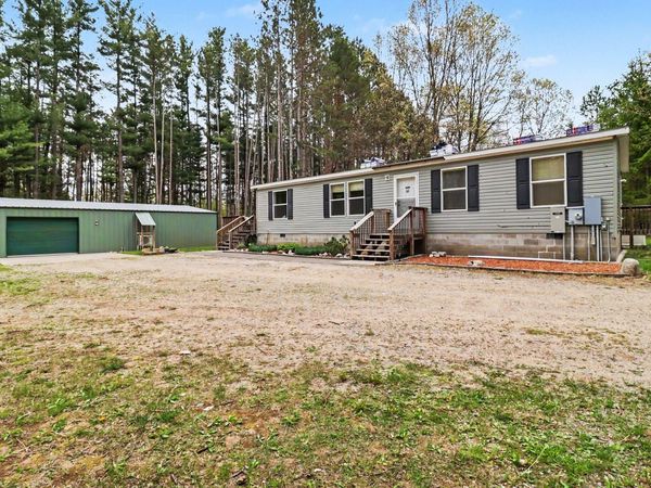 9054 E Ruth Drive, Branch, MI 49402