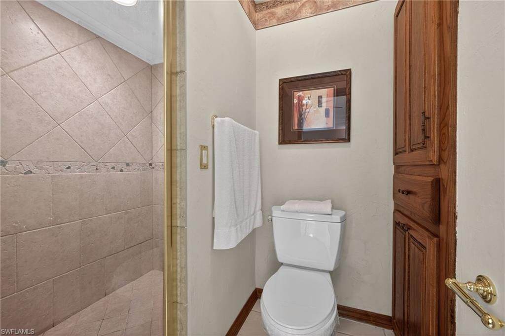 6072 Huntington Woods Dr, Unit 17, Naples, FL 34112 Photo