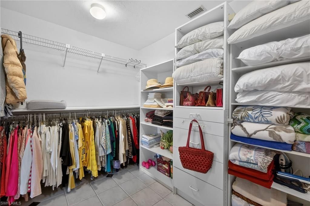 6072 Huntington Woods Dr, Unit 17, Naples, FL 34112 Photo