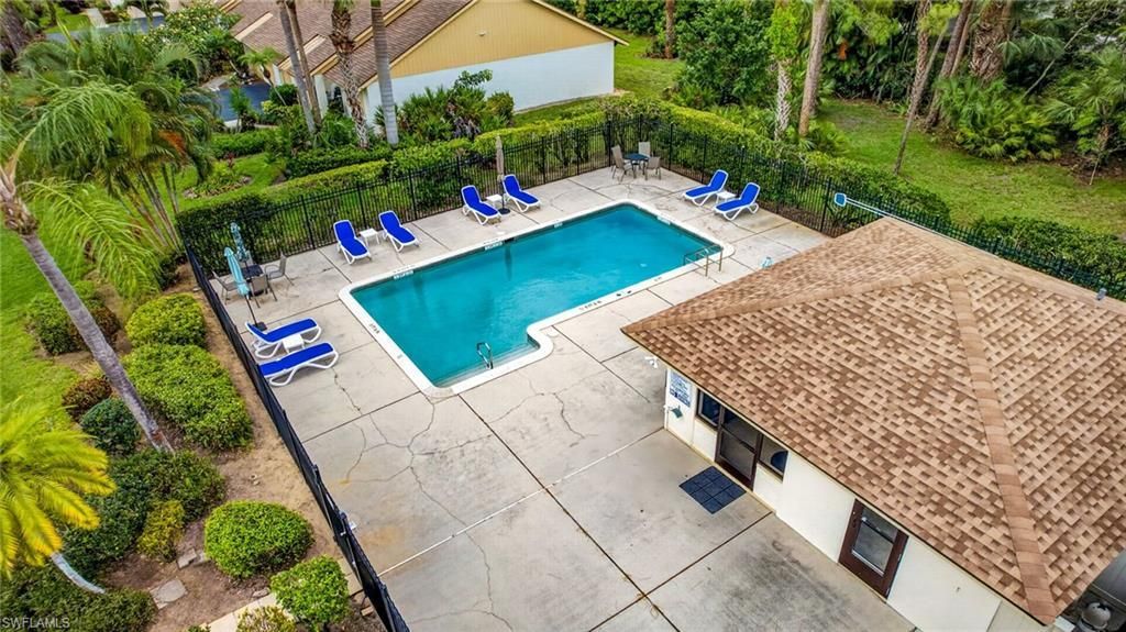 6072 Huntington Woods Dr, Unit 17, Naples, FL 34112 Photo