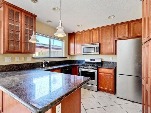 447 S Lincoln Ave, El Cajon, CA 92020