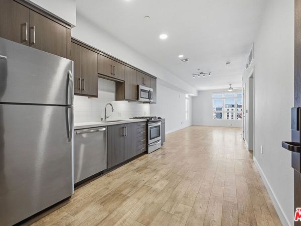 10601 Washington Boulevard, Unit 615, Culver City, CA 90232