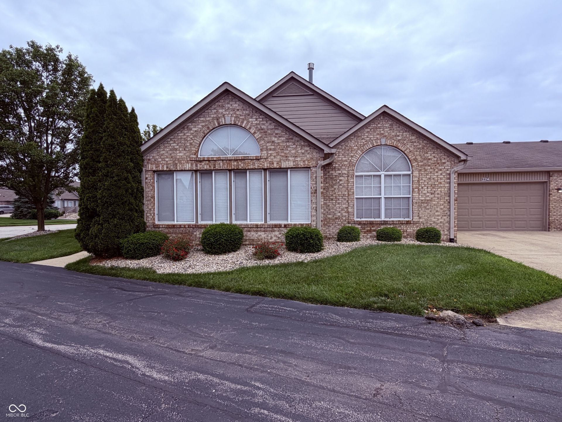 2314 Steeple Chase, Shelbyville, IN 46176 Main Photo