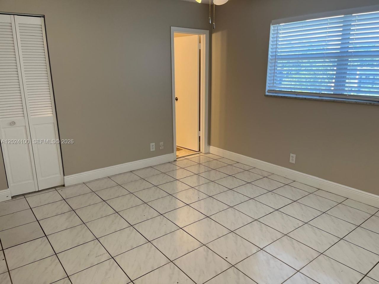 8020 Fairview Dr , Unit 301, Tamarac, FL 33321 Photo