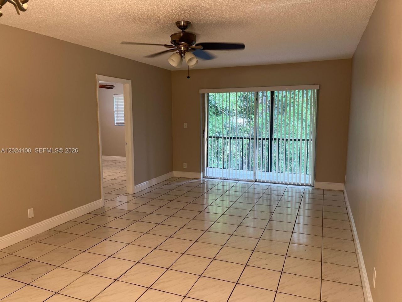 8020 Fairview Dr , Unit 301, Tamarac, FL 33321 Photo