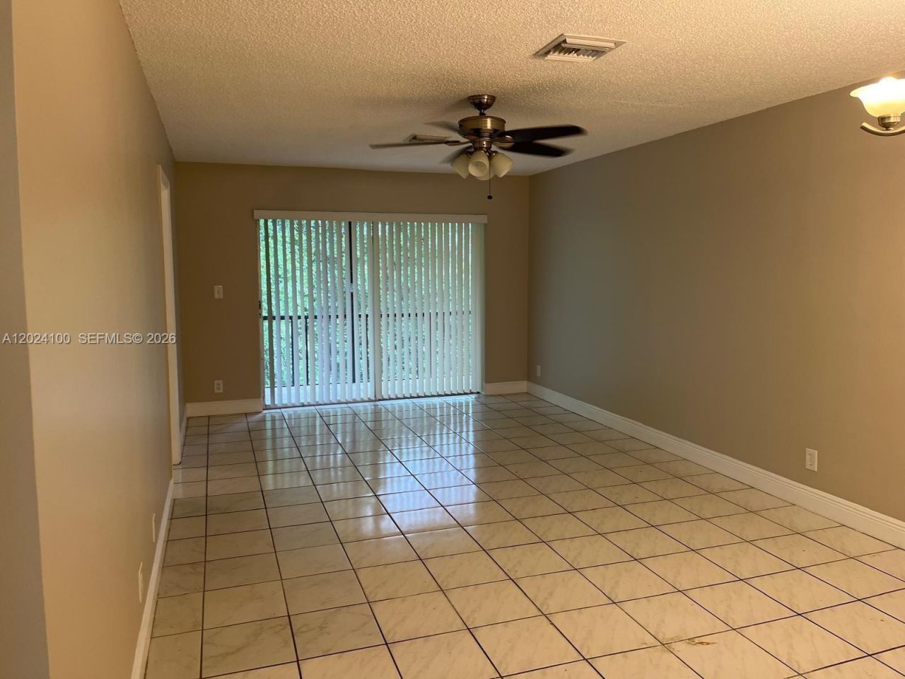 8020 Fairview Dr , Unit 301, Tamarac, FL 33321 Photo