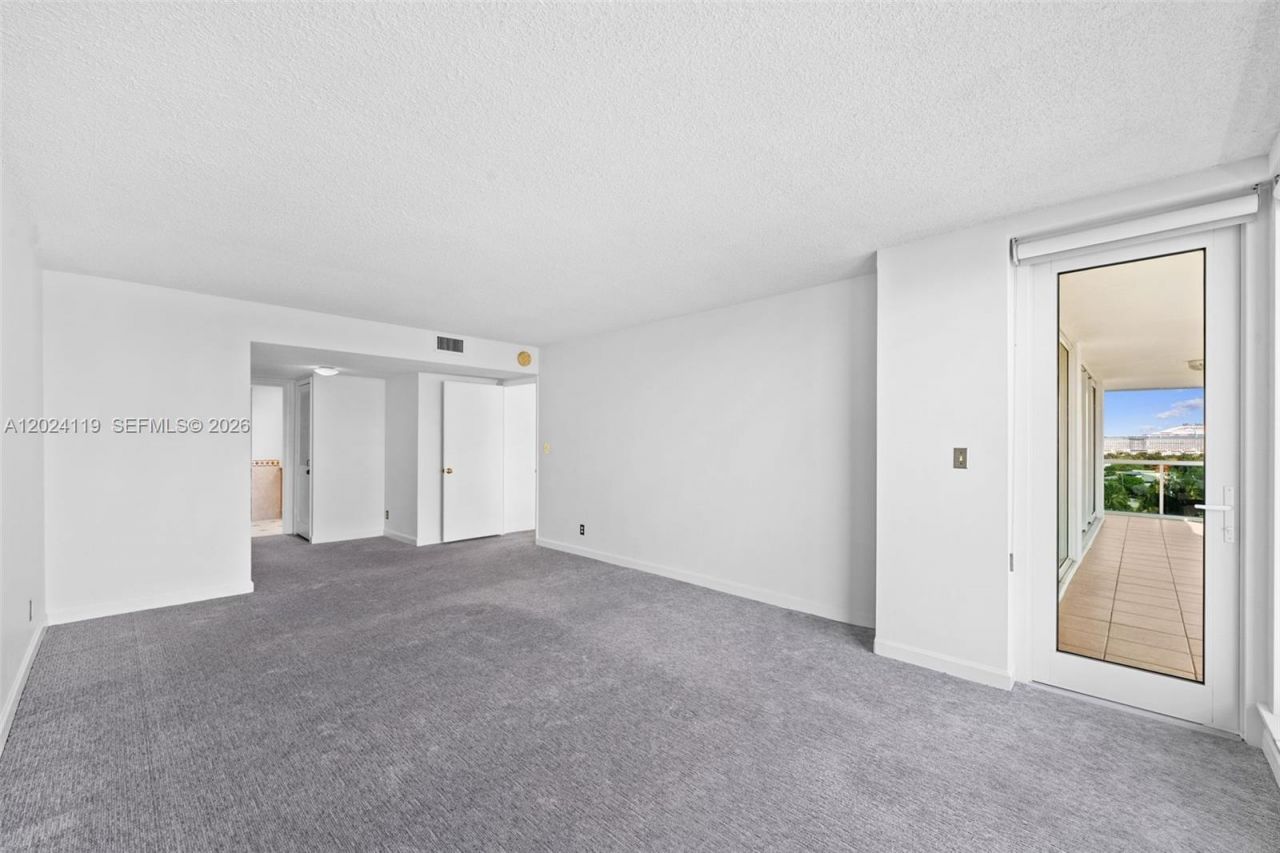 2100 S Ocean Ln, Unit 701, Fort Lauderdale, FL 33316 Photo