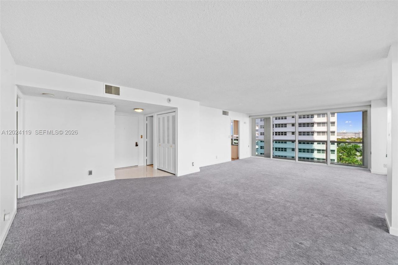 2100 S Ocean Ln, Unit 701, Fort Lauderdale, FL 33316 Photo