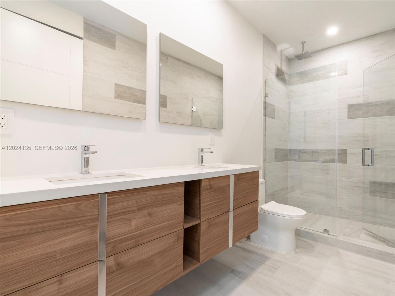 1118 NE 10th Ave, Unit 1118, Fort Lauderdale, FL 33304 Photo