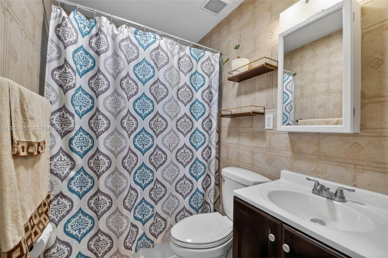 4311 SW 24th St , Fort Lauderdale, FL 33317 Photo