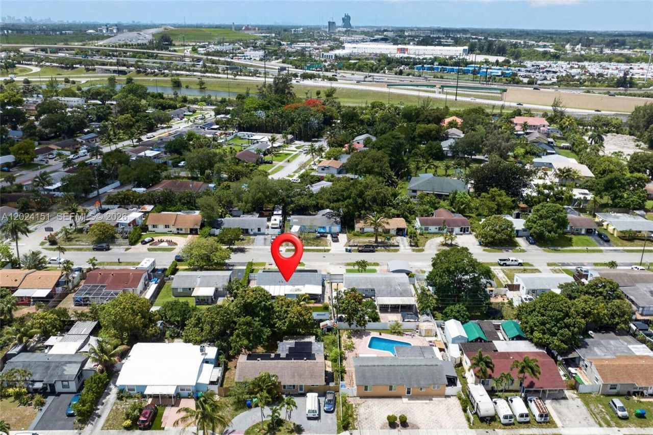 4311 SW 24th St , Fort Lauderdale, FL 33317 Photo
