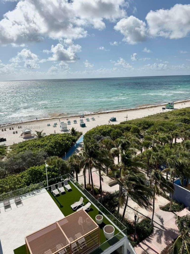 7135 Collins Ave , Unit 815, Miami Beach, FL 33141 Photo