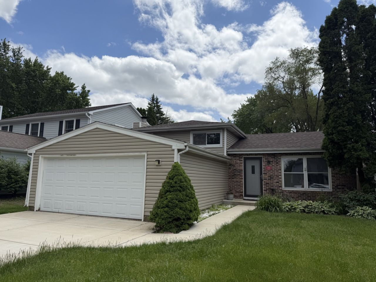 1500 Pershing Avenue, Wheaton, IL 60189 Main Photo