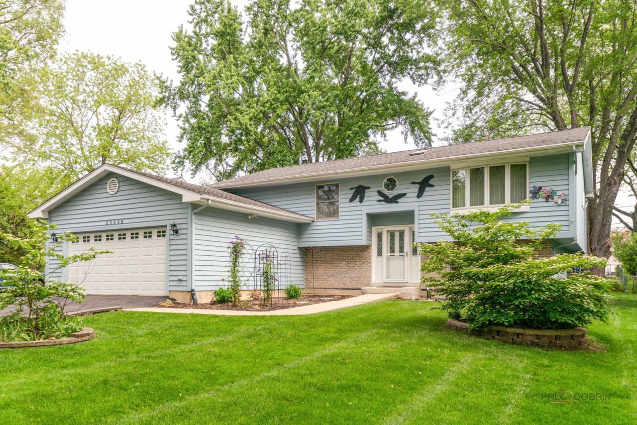25486 W Chesney Drive, Lake Villa, IL 60046 Main Photo