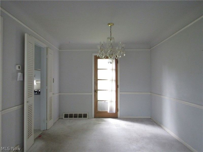 4946 Fairlawn Road, Lyndhurst, OH 44124 Photo 5