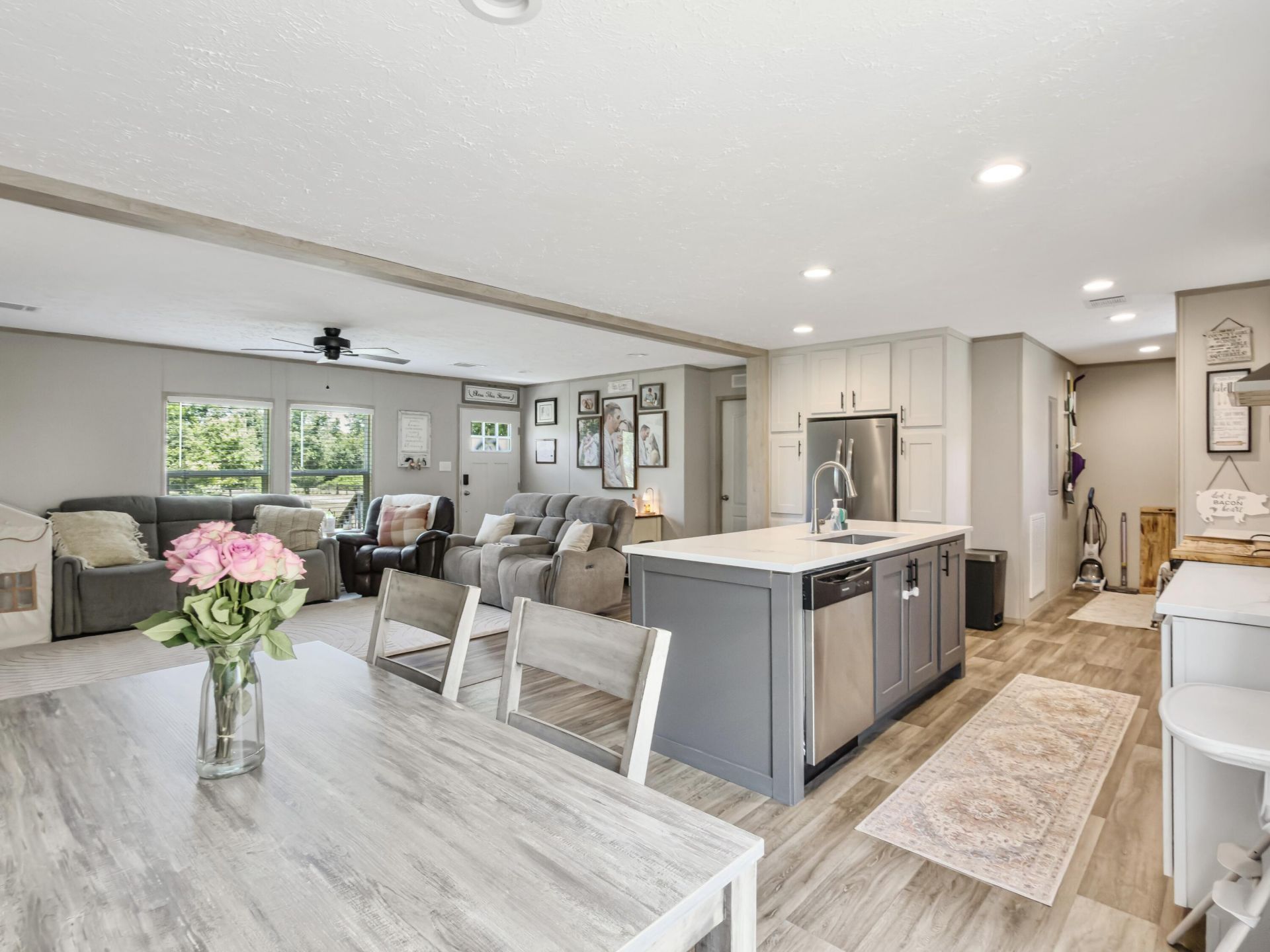 679 Campbell Road Photo 11
