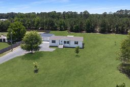 679 Campbell Road photo 4