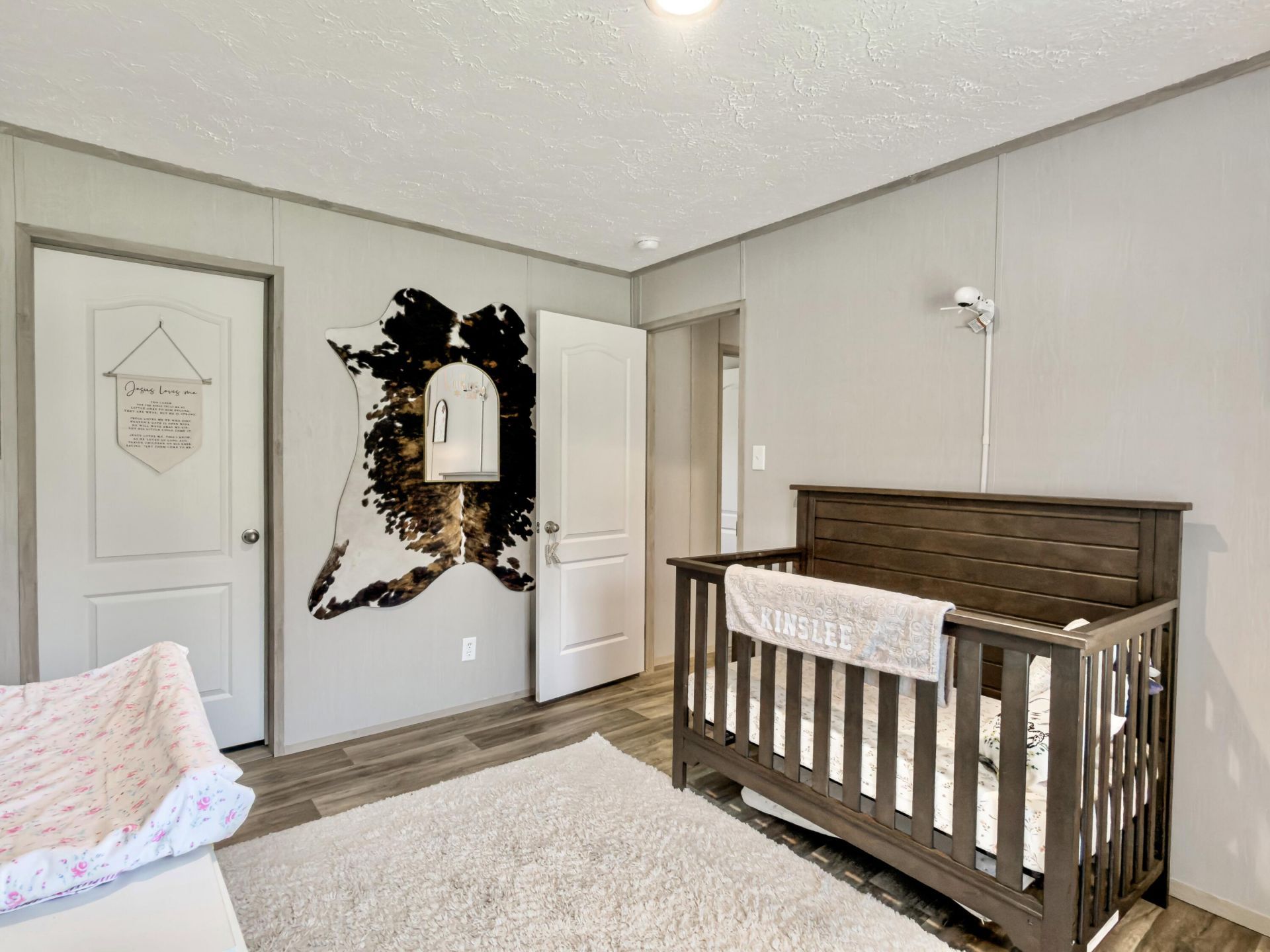 679 Campbell Road Photo 28