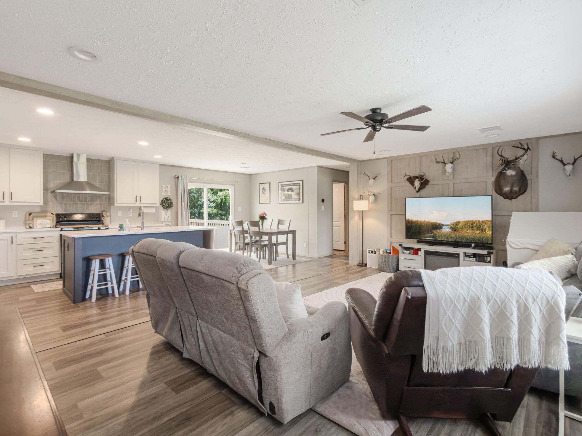 679 Campbell Road Photo 6