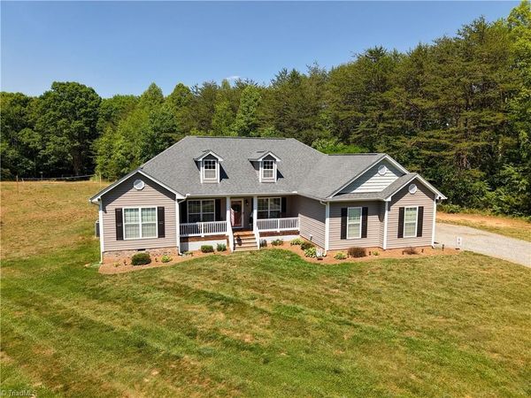 552 Tom Hunter Road, Pilot Mountain, NC 27041