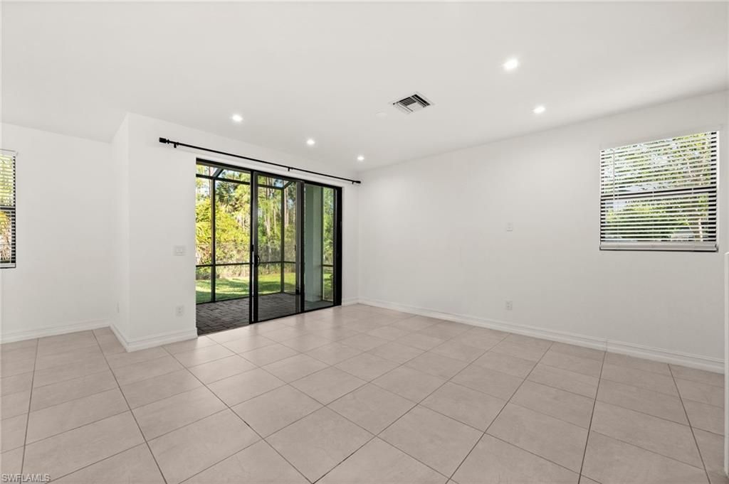 7643 Morgan Way, Naples, FL 34119 Photo