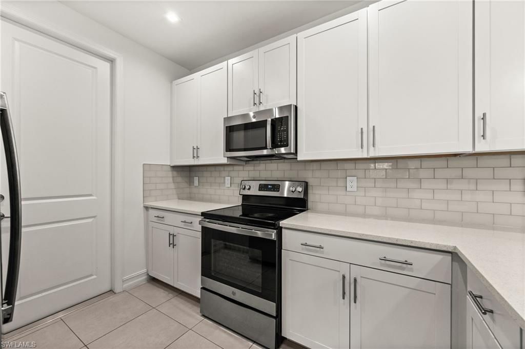 7643 Morgan Way, Naples, FL 34119 Photo