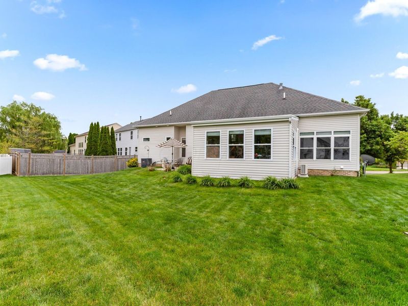 5954 Rainwater Way, Columbus, OH 43228 Photo 38