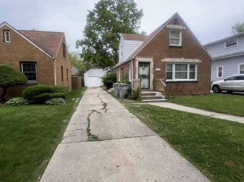 Main Photo