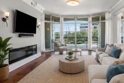 222 S Plaza Court photo 4