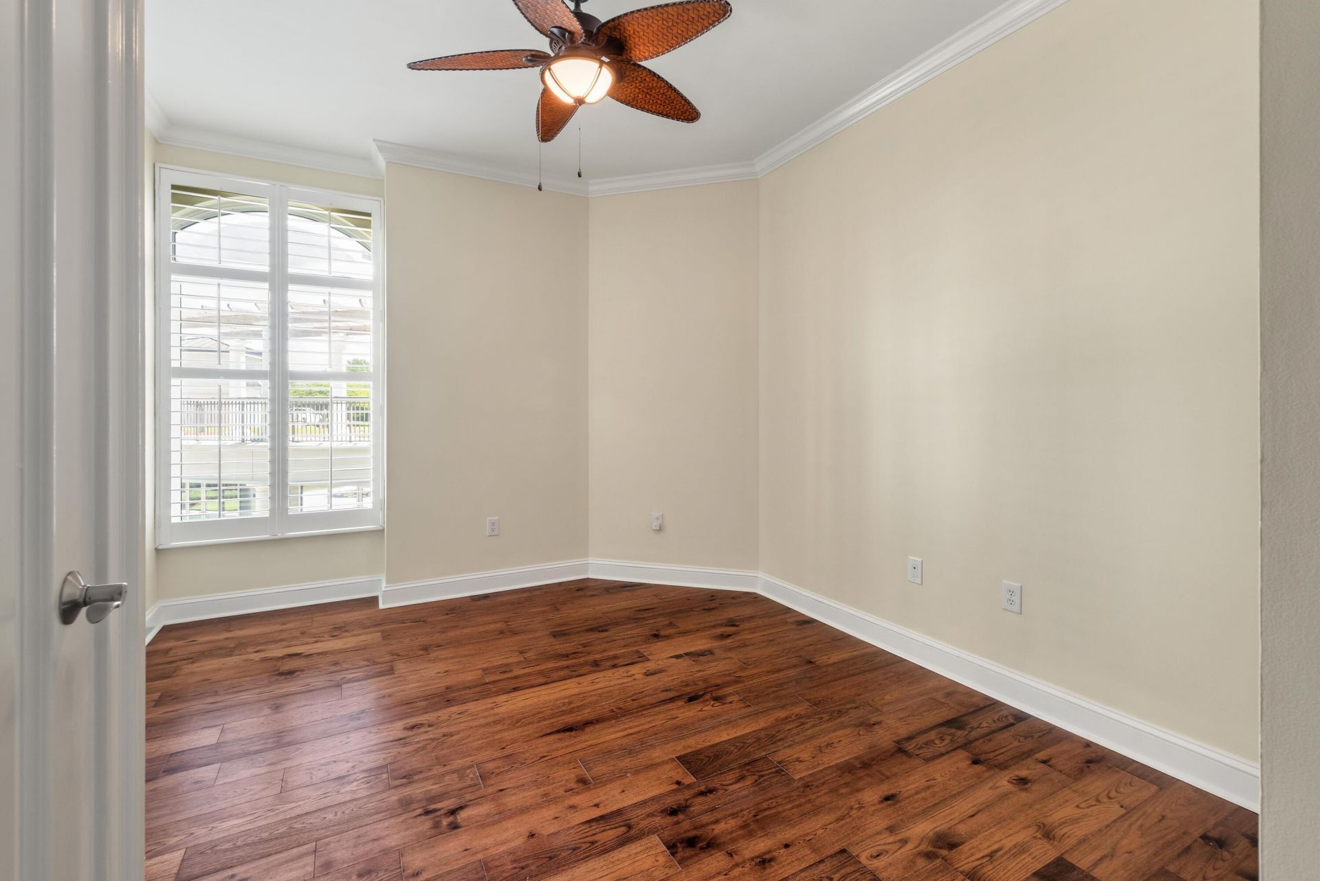 222 S Plaza Court Photo 40