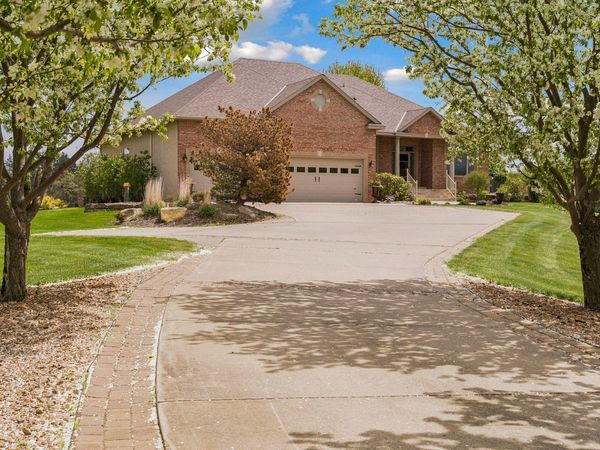 16845 Norell Avenue N, Marine On Saint Croix, MN 55047