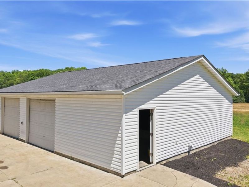 1773 Mahoning Road, Deerfield, OH 44411 Photo 15