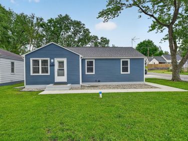 54296 Ironwood Road, South Bend, IN 46635