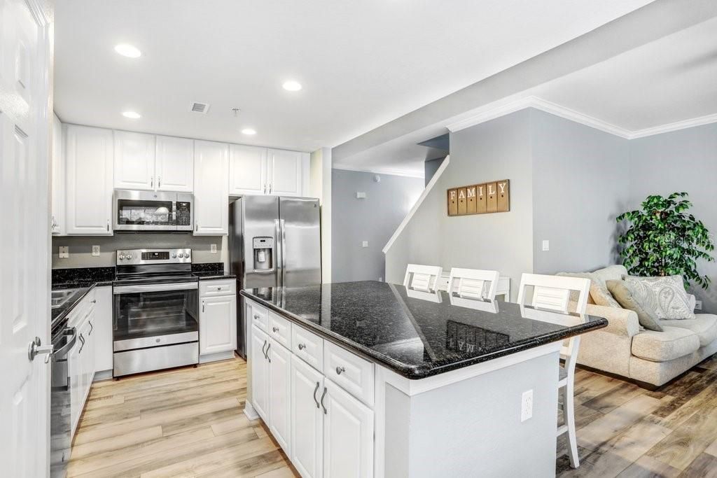 9838 W Park Village Drive, Unit 9838, Tampa, FL 33626 Photo