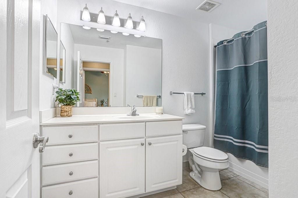 9838 W Park Village Drive, Unit 9838, Tampa, FL 33626 Photo