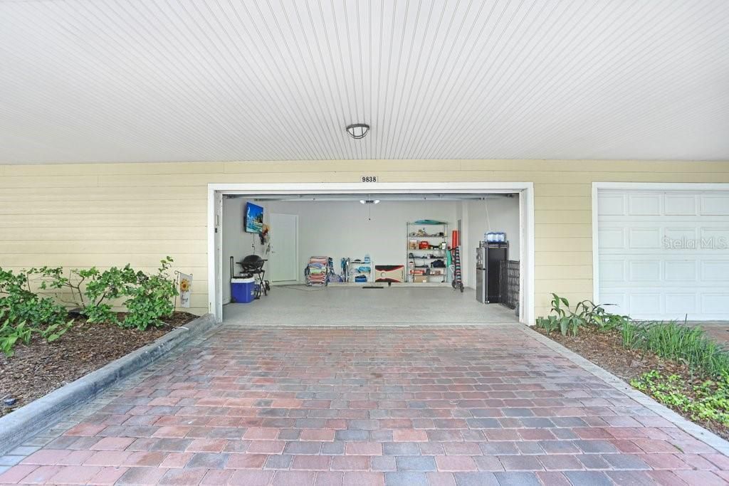 9838 W Park Village Drive, Unit 9838, Tampa, FL 33626 Photo