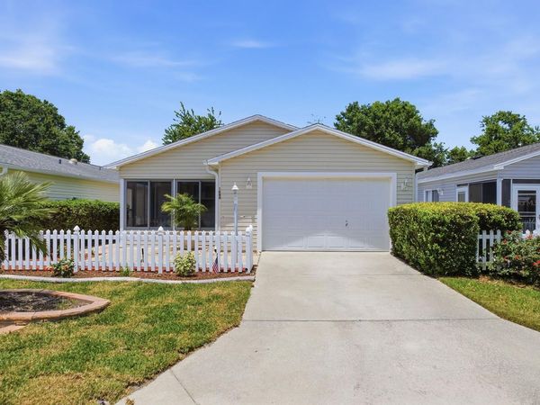 1685 CAMPOS DRIVE , THE VILLAGES, FL 32162