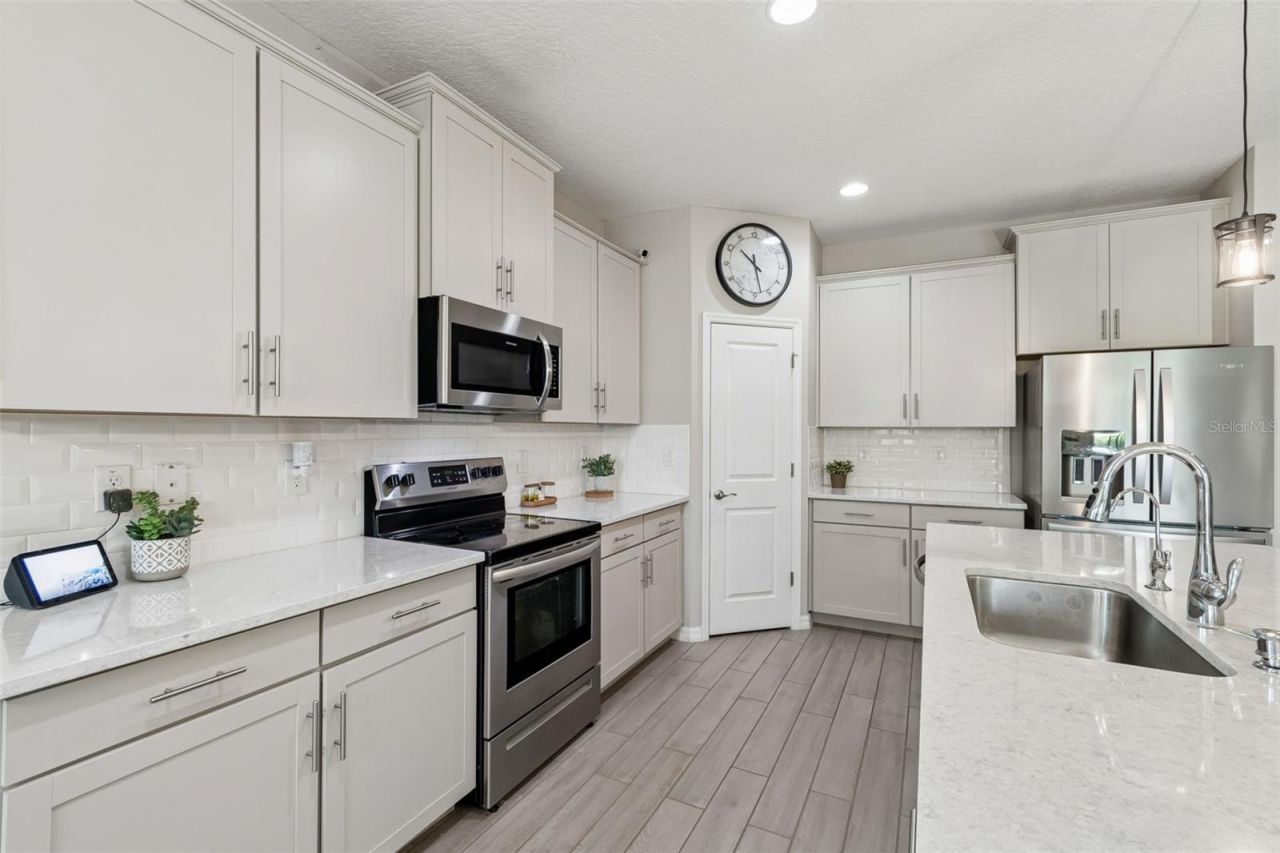 12507 Candleberry Circle, Tampa, FL 33635 Photo