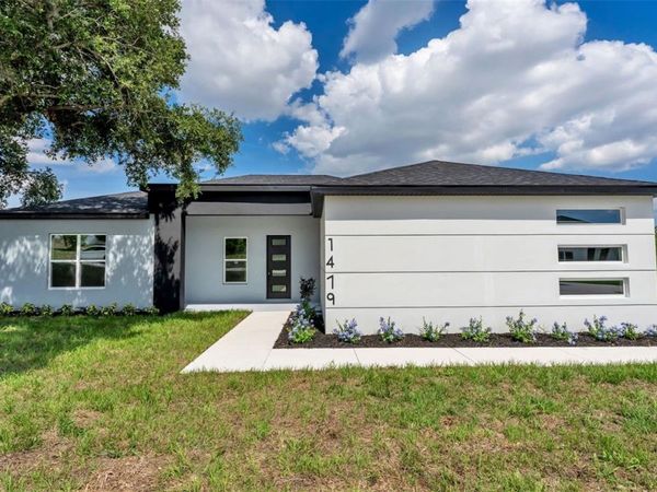 1479 HOLLY HILL ROAD , DAVENPORT, FL 33837