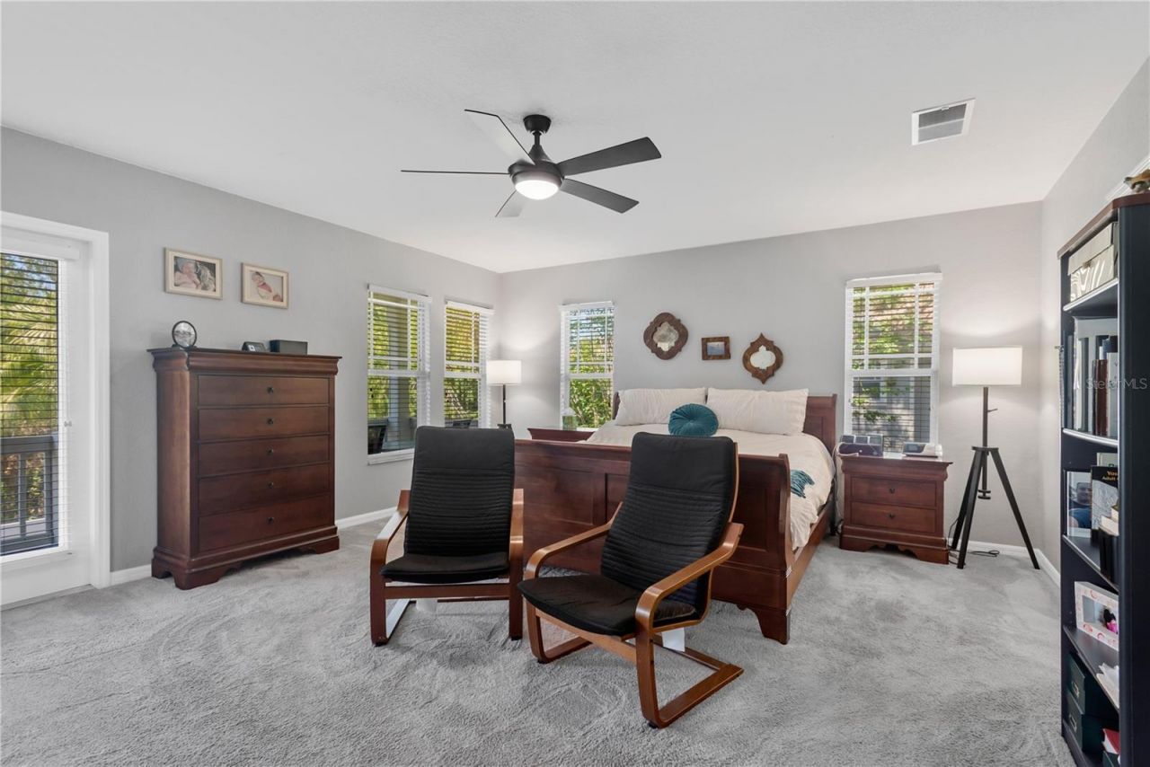 2852 Bayshore Trails Dr, Tampa, FL 33611 Photo