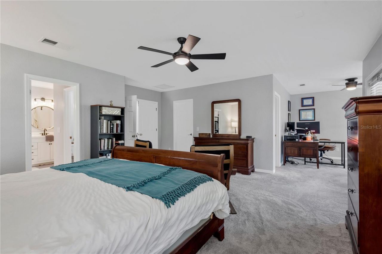 2852 Bayshore Trails Dr, Tampa, FL 33611 Photo