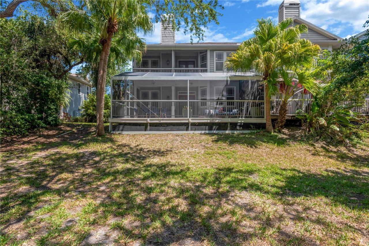 2852 Bayshore Trails Dr, Tampa, FL 33611 Photo