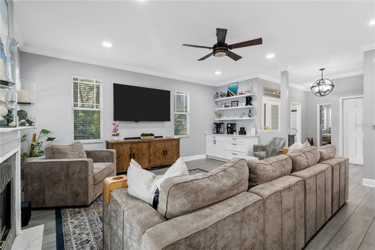 2852 Bayshore Trails Dr, Tampa, FL 33611 Photo
