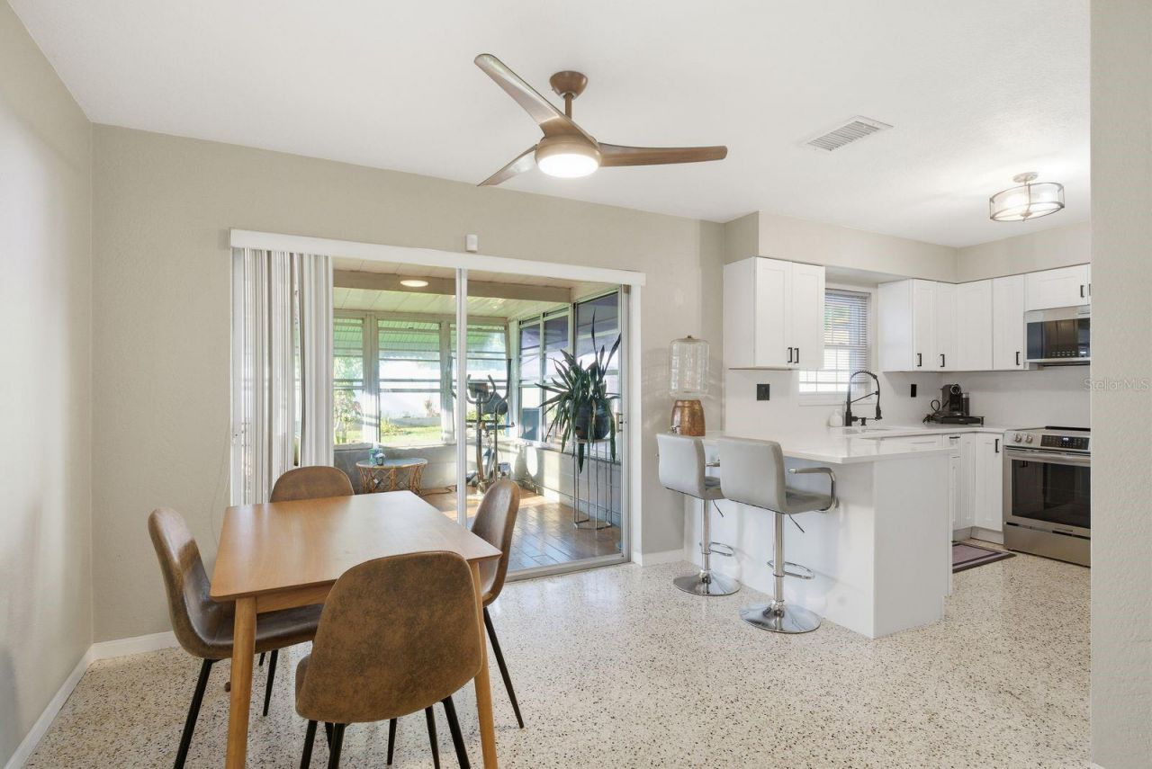 5648 33rd Avenue N, Saint Petersburg, FL 33710 Photo