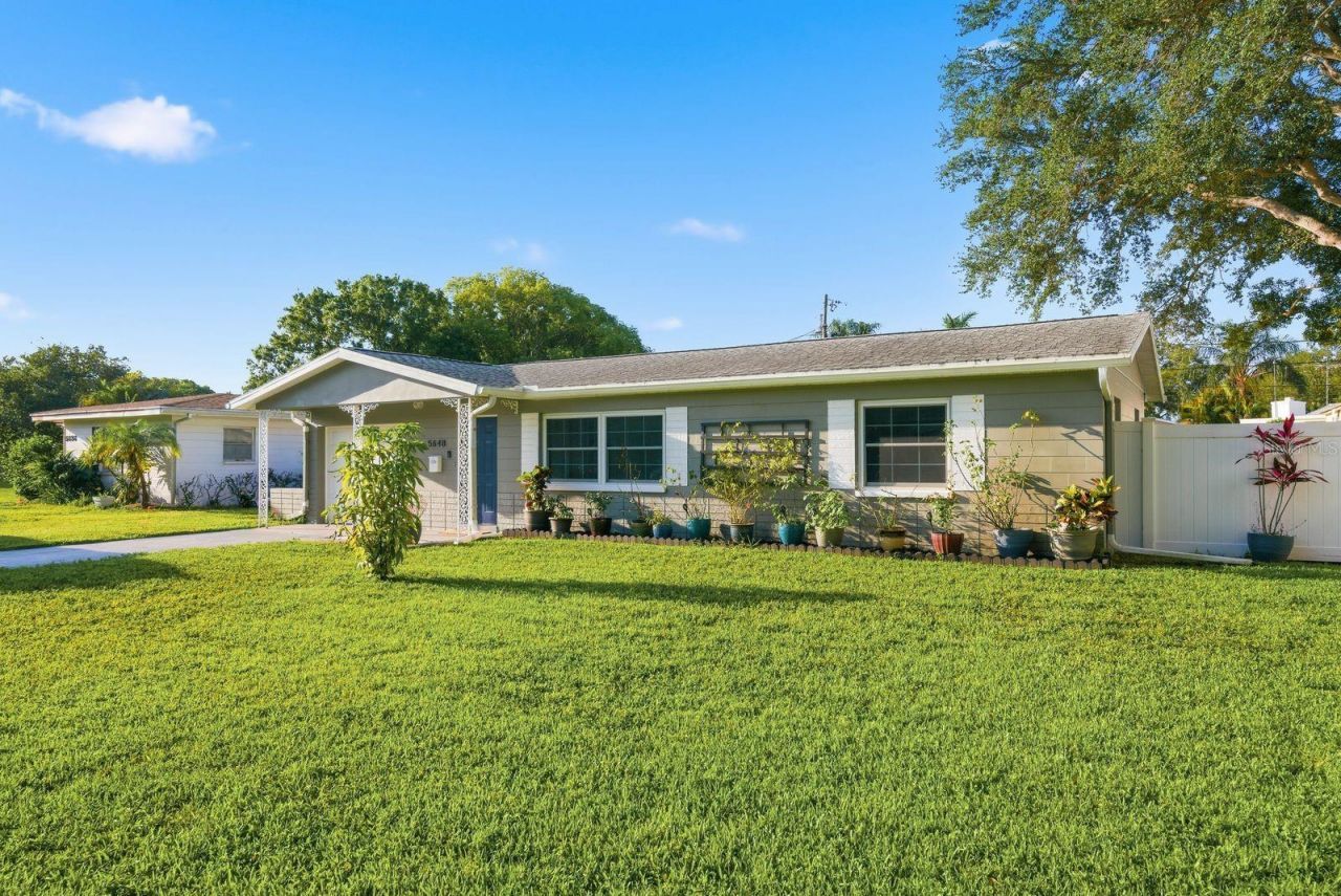 5648 33rd Avenue N, Saint Petersburg, FL 33710 Photo