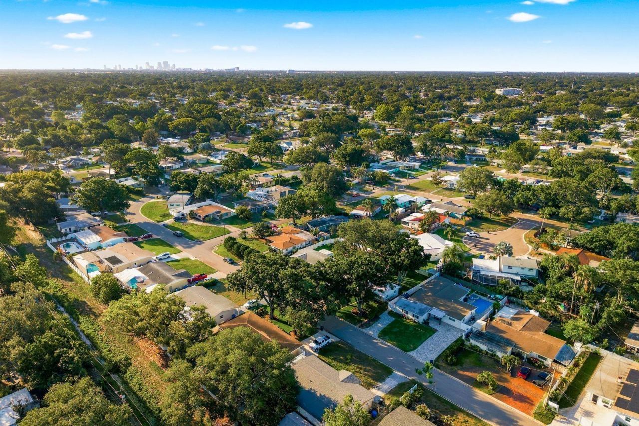 5648 33rd Avenue N, Saint Petersburg, FL 33710 Photo