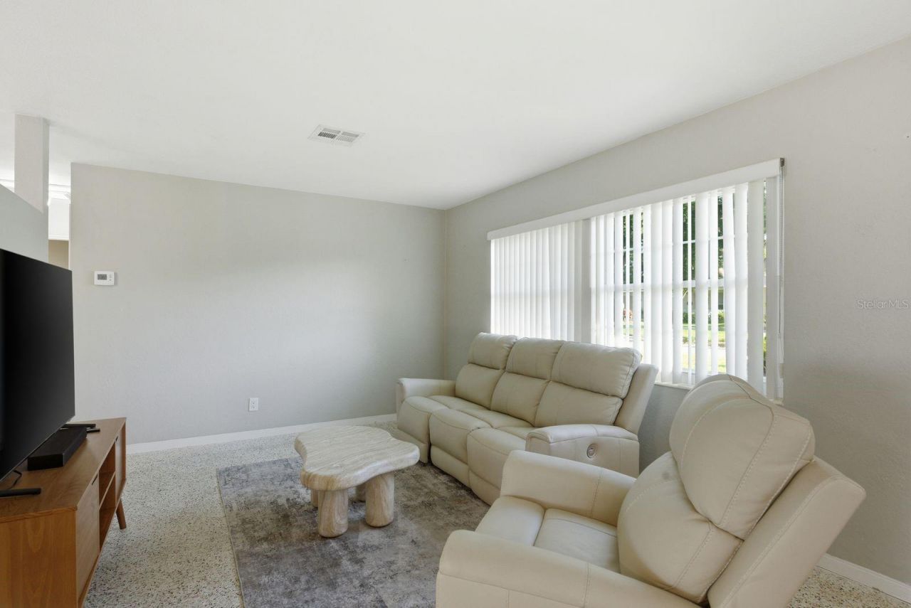 5648 33rd Avenue N, Saint Petersburg, FL 33710 Photo